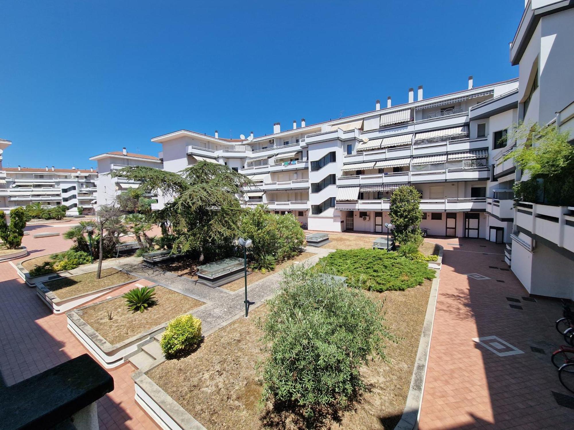 Tramonti Apartments Pescara Ngoại thất bức ảnh